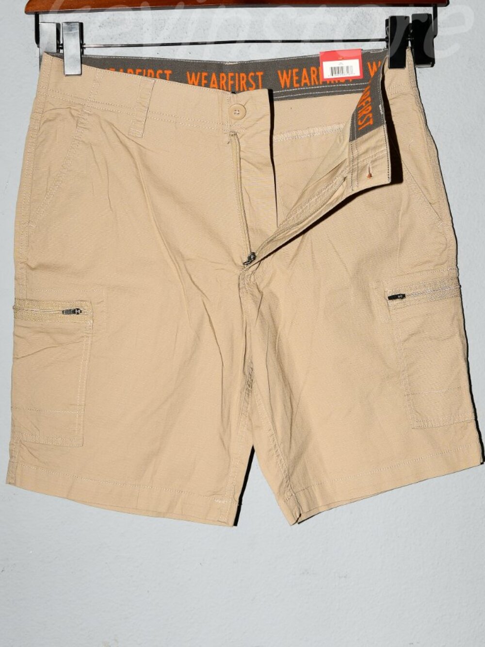 Men's Cargo Shorts - Black, Tan, Light Khaki - Picture 4 of 16